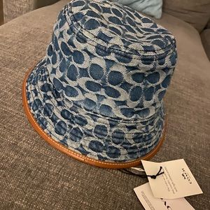 Coach Signature Denim Bucket Hat *NWT*